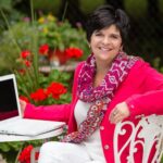 Photo - Achetez une consultation privée avec Marie Fortier. Que ce soit pendant la grossesse ou jusqu’au premier anniversaire de bébé, elle peut vous aider! Avec sa grande expérience, son écoute et ses bons conseils, elle vous proposera des pistes de solution. Elle est accessible à distance pour répondre à vos questions personnelles sous forme de consultation privée.