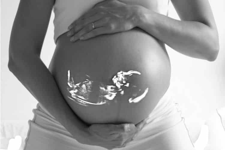 Photo - Femme enceinte, tocophobie, peur de l'accouchement, peur d'accoucher