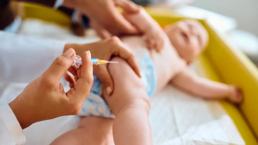 Photo - La vaccination : vaccination d'un bébé